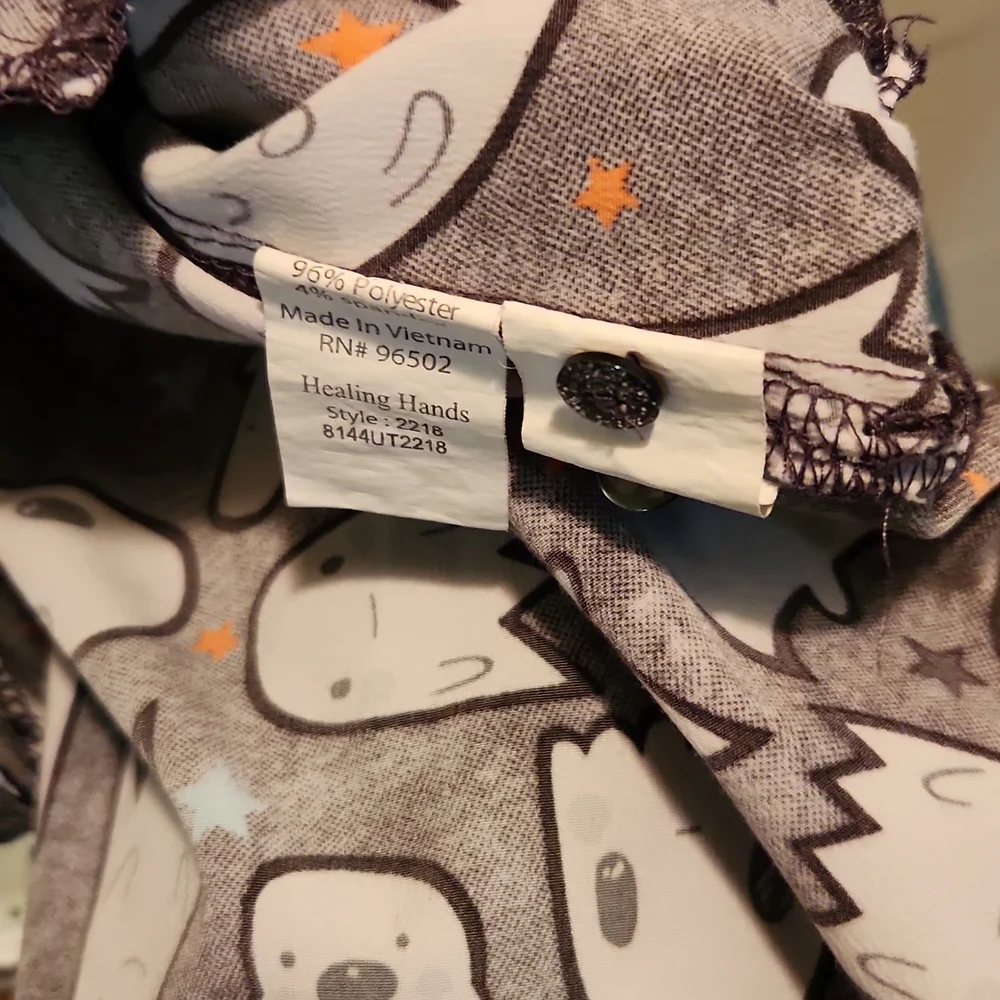 Premiere healing hands scrub top - Picture 5 of 5